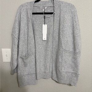 Vigoss Women's Light Gray Cardigan